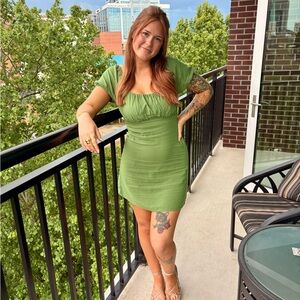 Meet your Posher, Alexandra